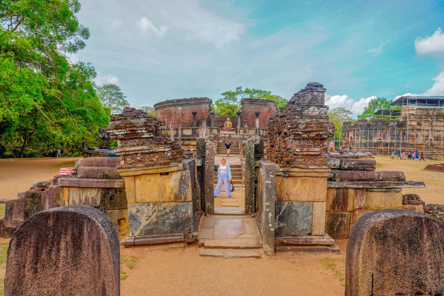 Polonnaruwa & Minneriya 03